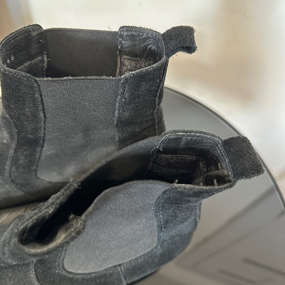 Black Aquatalia Chelsea boot with pull on tab. - Picture 5 of 6